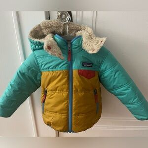 Patagonia Tribbles Reversible Toddler Coat Size 2T